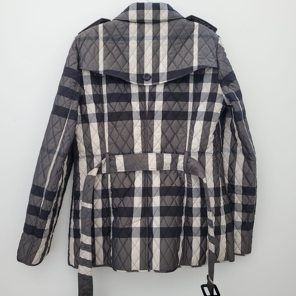 Burberry Barcroft Beat Check Quilted Belted Jacket - Picture 4 of 15